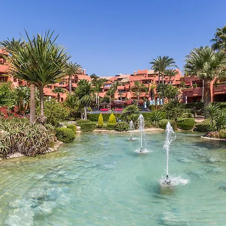 Bonito Apartamento En Torre Bermeja, Nueva Milla De Oro